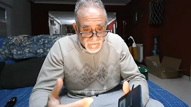 Snapshot of maduroguapo chatting on 01/30/25, 08:53 maduroguapo online show from 01/30/25, 08:53