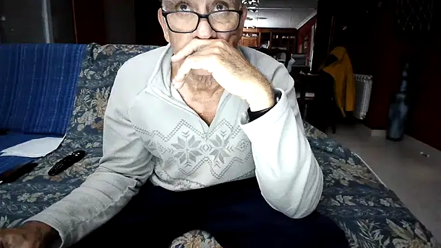 maduroguapo online show from 11/24/25, 09:59