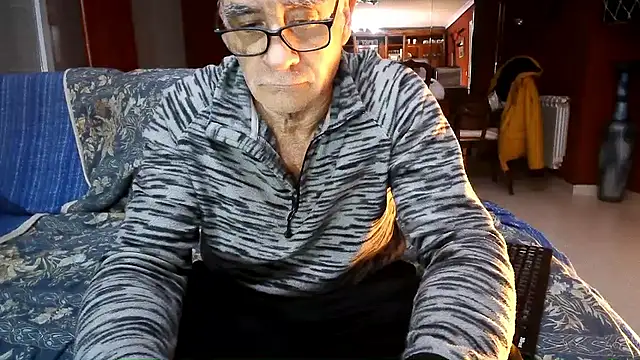 maduroguapo online show from 11/26/25, 10:21