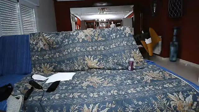 Snapshot of maduroguapo chatting on 02/26/25, 05:00 maduroguapo online show from 02/26/25, 05:00