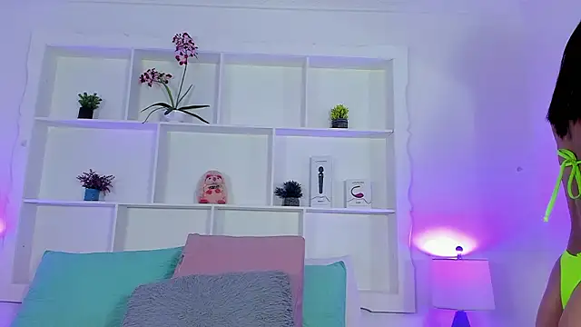 Jenifer Diaz online show from 02/10/26, 12:59