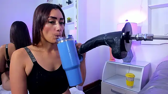 Jenifer Diaz online show from 02/17/25, 04:06