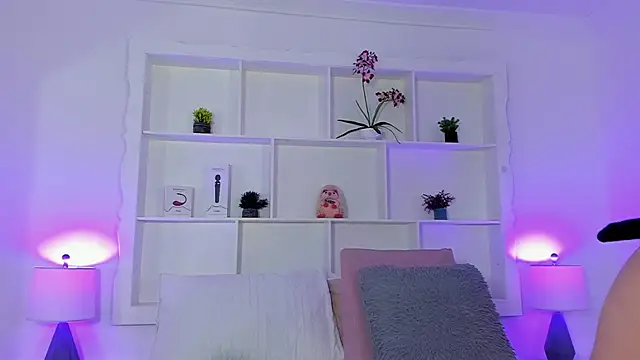 Jenifer Diaz online show from 03/26/26, 02:15