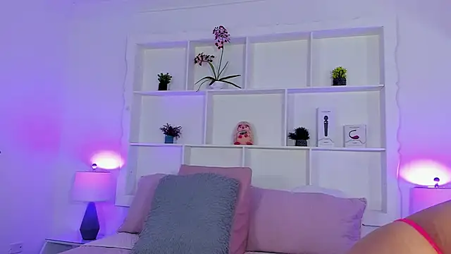 Jenifer Diaz online show from 04/09/26, 02:12