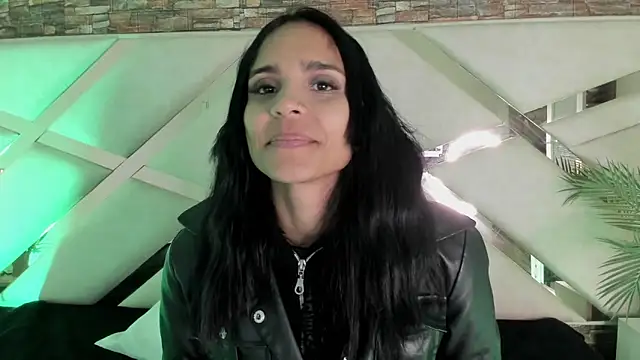 sophie pariss online show from 12/20/25, 02:58