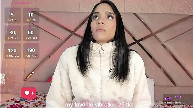 sophie pariss online show from 04/15/26, 03:12