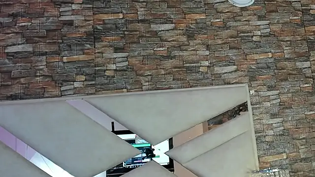 sophie pariss online show from 11/30/25, 04:02