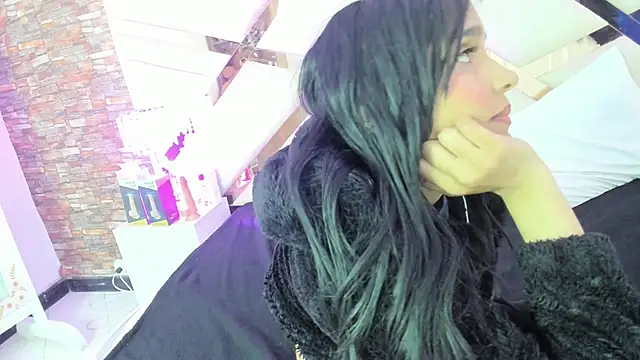 sophie pariss online show from 10/22/25, 03:17