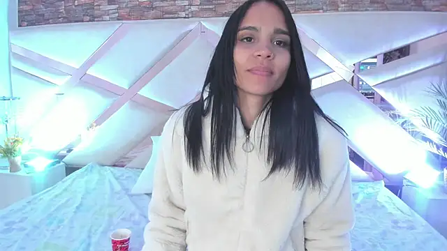 sophie pariss online show from 02/11/26, 03:28