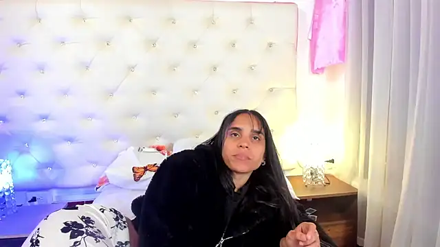 sophie pariss online show from 02/27/25, 10:22
