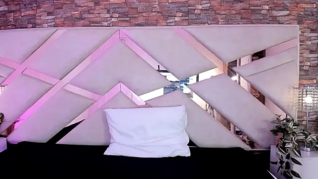 sophie pariss online show from 12/03/25, 03:29