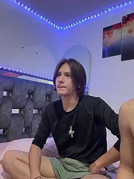 Alex and Fabian online show from 01/17/26, 04:49