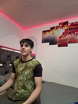 Alex and Fabian online show from 02/25/26, 05:40