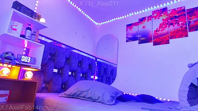 Alex and Fabian online show from 11/19/25, 08:31