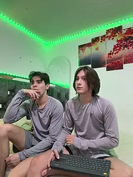 Alex and Fabian online show from 03/15/26, 03:35