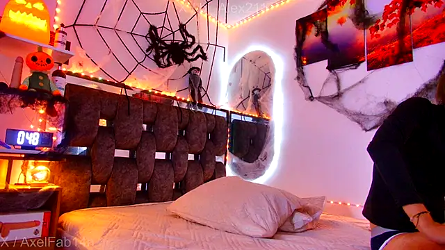 Alex and Fabian online show from 10/21/25, 08:52