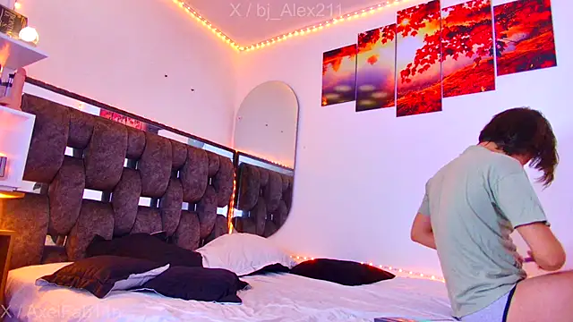 Alex and Fabian online show from 11/08/25, 08:34