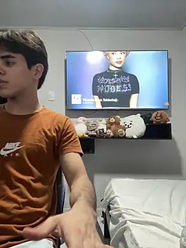 Alex and Fabian online show from 12/18/25, 05:01