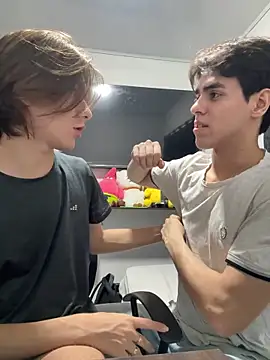 Alex and Fabian online show from 03/05/26, 05:59