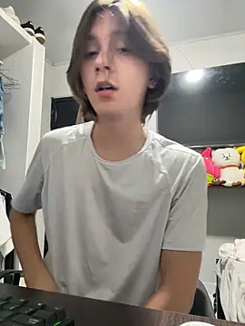 Alex and Fabian online show from 02/18/26, 01:36