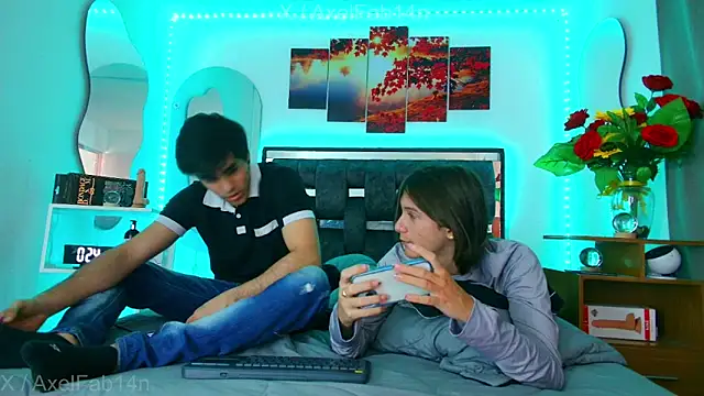 Snapshot of Alex_and_Fabian chatting on 03/13/25, 06:45 Alex and Fabian online show from 03/13/25, 06:45