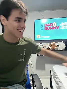 Alex and Fabian online show from 12/15/25, 03:56