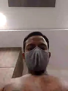 lovablesam online show from 12/18/24, 07:08