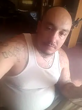 Snapshot of wilsons12 chatting on 07/08/26, 03:13 wilsons12 online show from 07/08/26, 03:13