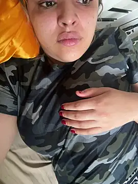 Snapshot of sweetshygirl chatting on 12/30/24, 08:15 sweetshygirl online show from 12/30/24, 08:15