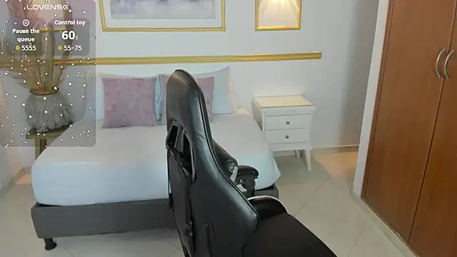 lia sexx19 online show from 11/15/25, 02:15