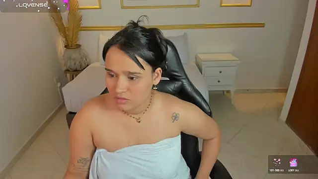 lia sexx19 online show from 11/11/25, 02:06