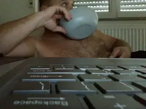 Snapshot of FROL83 chatting on 07/14/26, 06:14 FROL83 online show from 07/14/26, 06:14