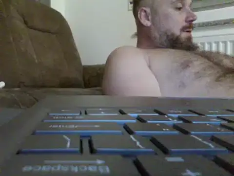 Snapshot of FROL83 chatting on 06/20/26, 08:36 FROL83 online show from 06/20/26, 08:36