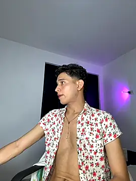 Benjamin Buster online show from 12/05/25, 04:22