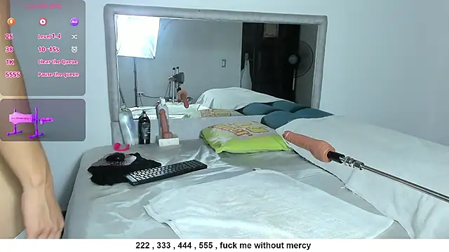 Snapshot of Benjamin_Buster chatting on 06/20/26, 12:48 Benjamin Buster online show from 06/20/26, 12:48