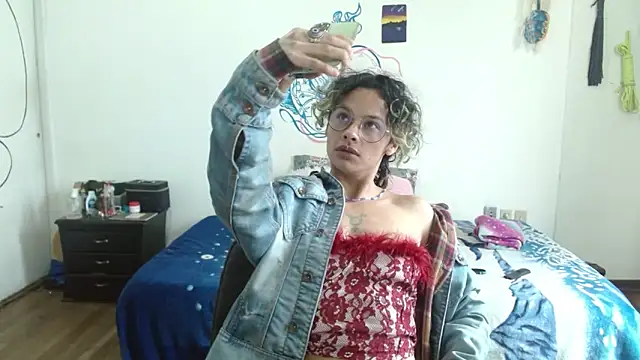 fenixmfx19 online show from 03/03/25, 07:07