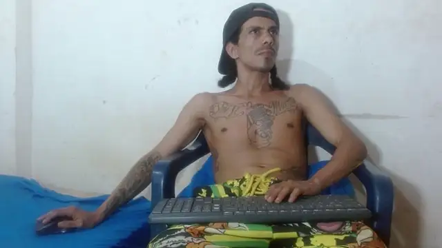 damian bottom bigcock online show from 01/08/26, 12:27