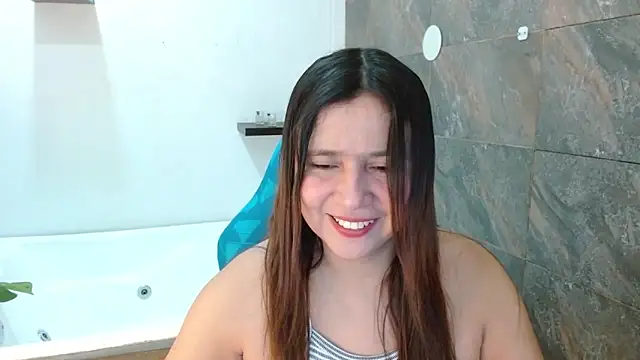 Heidy Wells online show from 03/12/26, 12:31