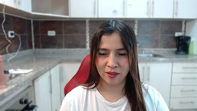 Heidy Wells online show from 11/18/25, 11:57