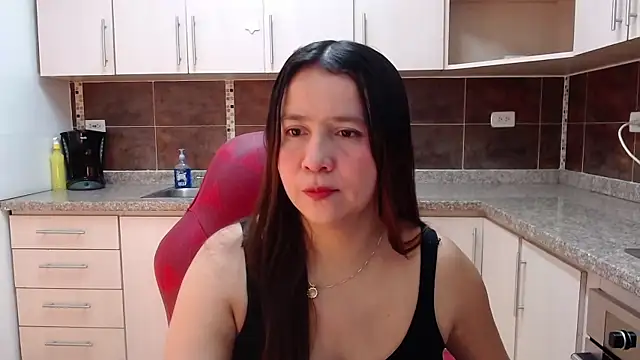 Heidy Wells online show from 02/18/26, 12:01