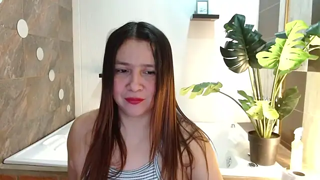 Heidy Wells online show from 04/26/26, 12:24