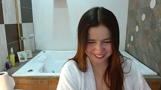 Heidy Wells online show from 03/05/26, 12:35