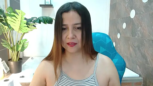 Heidy Wells online show from 06/02/26, 01:33