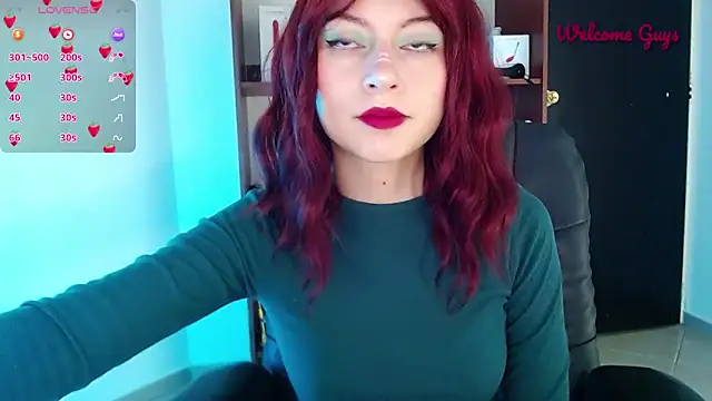 Snapshot of Celeste_Ford_18 chatting on 10/22/25, 12:43 Celeste Ford 18 online show from 10/22/25, 12:43