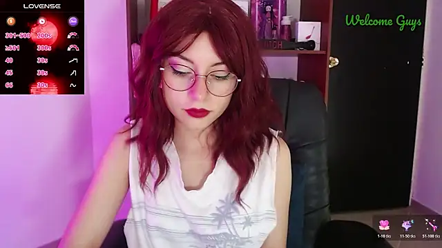 Snapshot of Celeste_Ford_18 chatting on 12/02/25, 06:31 Celeste Ford 18 online show from 12/02/25, 06:31