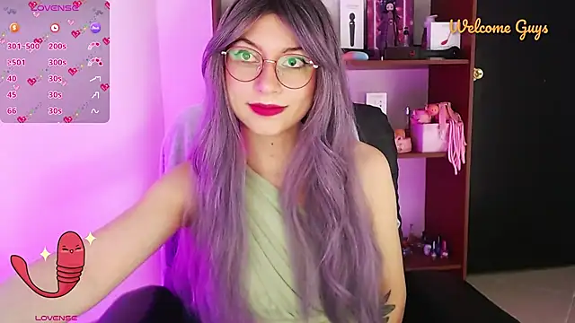 Snapshot of Celeste_Ford_18 chatting on 11/18/25, 10:45 Celeste Ford 18 online show from 11/18/25, 10:45