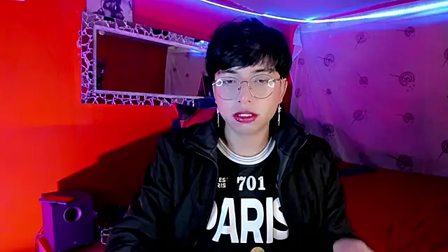 AnggelONfiree online show from 10/10/25, 09:54