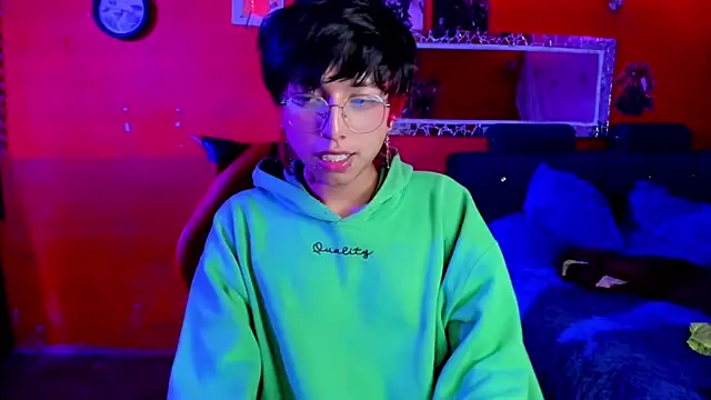 AnggelONfiree online show from 03/10/25, 08:50