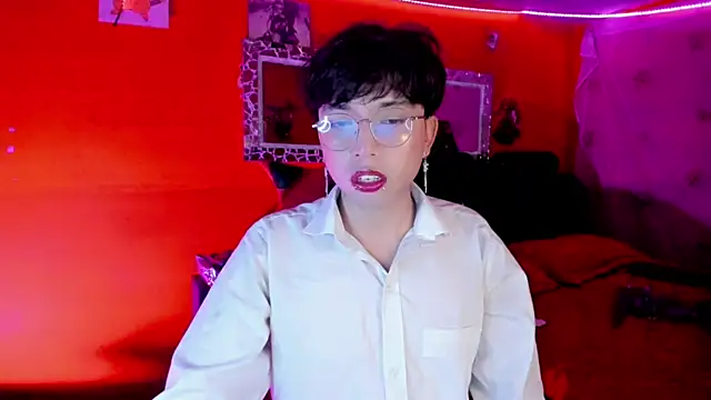 AnggelONfiree online show from 10/15/25, 05:06