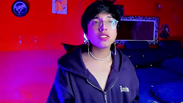 AnggelONfiree online show from 02/08/25, 03:52